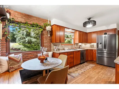 10235 NW Leahy Road Portland OR 97229