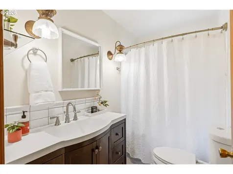 10235 NW Leahy Road Portland OR 97229