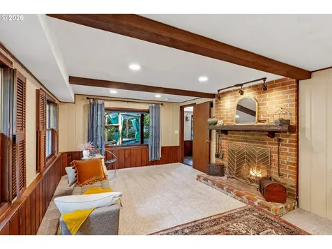 10235 NW Leahy Road Portland OR 97229
