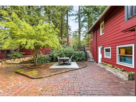 10235 NW Leahy Road Portland OR 97229