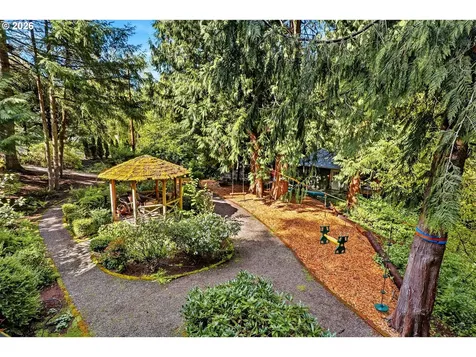10235 NW Leahy Road Portland OR 97229