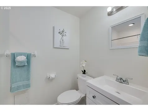 38805 Park Street Sandy OR 97055