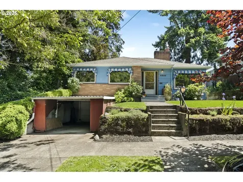 2830 SE 51st Avenue Portland OR 97206