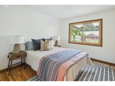 2830 SE 51st Avenue Portland OR 97206