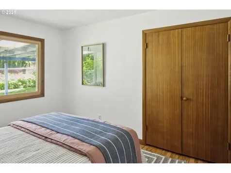 2830 SE 51st Avenue Portland OR 97206