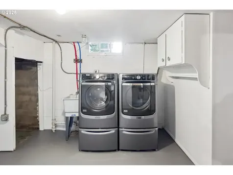 2830 SE 51st Avenue Portland OR 97206