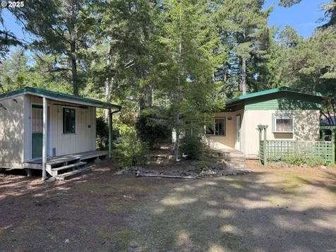135 Driftwood Drive Florence OR 97439