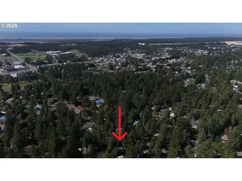 135 Driftwood Drive Florence OR 97439
