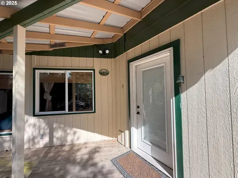 135 Driftwood Drive Florence OR 97439