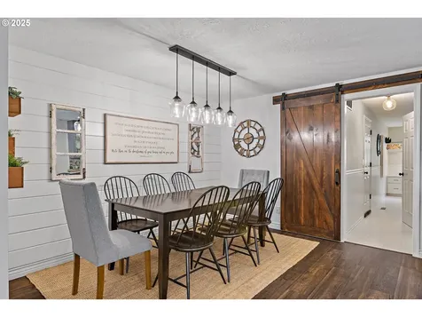 5875 Smoketree Drive SE Salem OR 97306