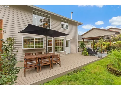 5875 Smoketree Drive SE Salem OR 97306