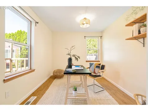 3911 NE Grand Avenue Portland OR 97212