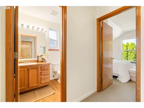 3911 NE Grand Avenue Portland OR 97212
