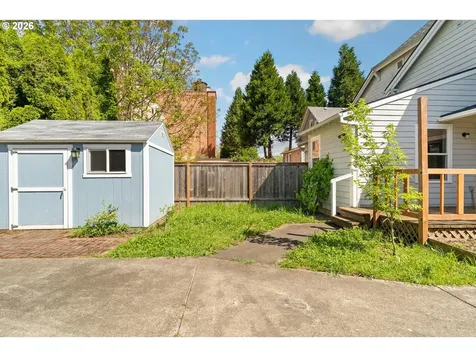 3911 NE Grand Avenue Portland OR 97212