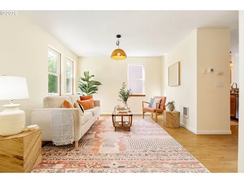 3911 NE Grand Avenue Portland OR 97212