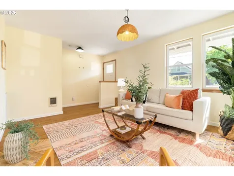 3911 NE Grand Avenue Portland OR 97212