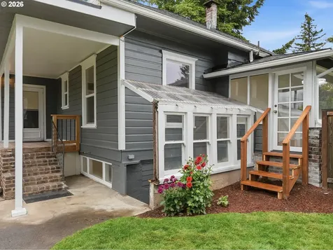 726 E Main Street Hillsboro OR 97123