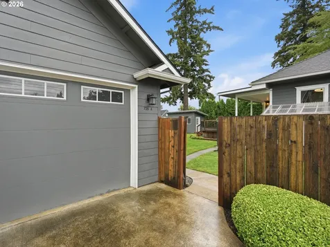 726 E Main Street Hillsboro OR 97123