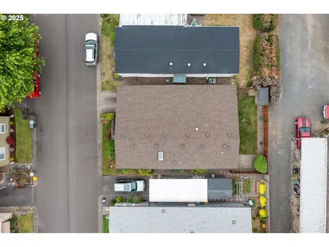 835 SE 1st Avenue Canby OR 97013