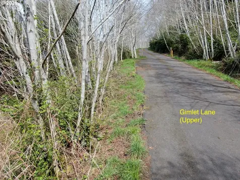 16 Gimlet Lane Yachats OR 97498