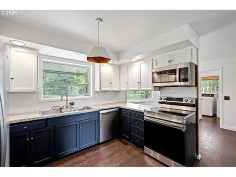 28974 Gimpl Hill Road Eugene OR 97402