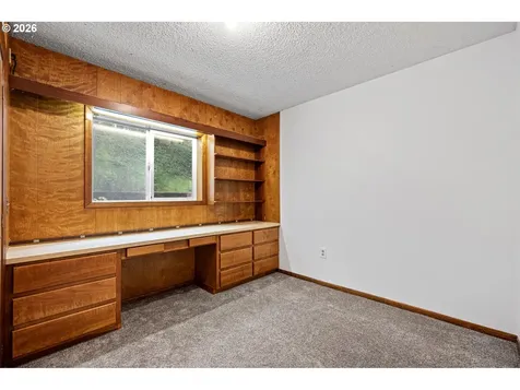 28974 Gimpl Hill Road Eugene OR 97402