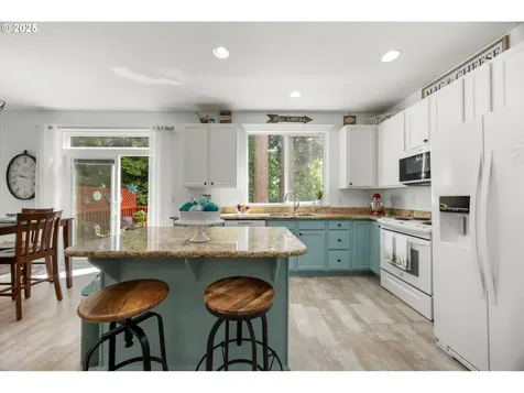 19774 SW Ashcroft Lane Beaverton OR 97003
