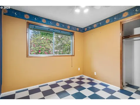 3120 SE 158th Avenue Portland OR 97236