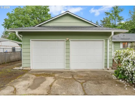 3120 SE 158th Avenue Portland OR 97236