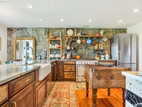 4930 Fairway Avenue Gearhart OR 97138
