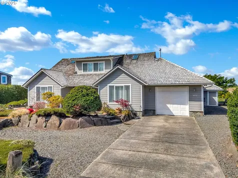 4930 Fairway Avenue Gearhart OR 97138