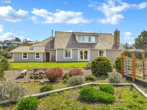 4930 Fairway Avenue Gearhart OR 97138