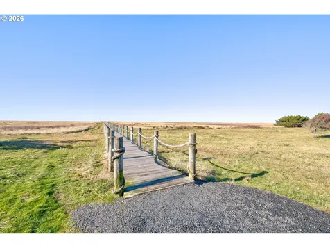 4930 Fairway Avenue Gearhart OR 97138