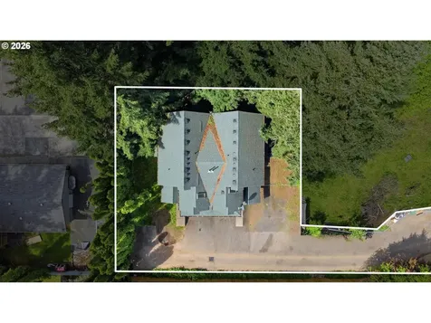 17312 17314 E Burnside Street Portland OR 97233