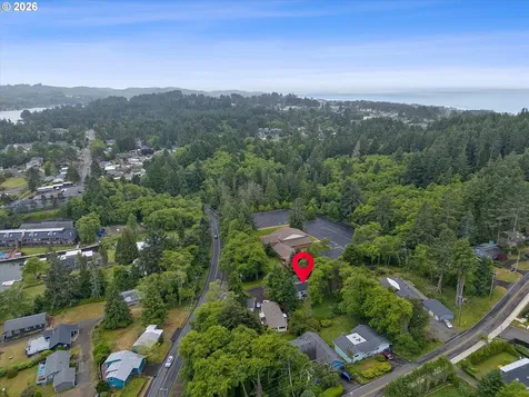 2885 NE 35th Street Lincoln City OR 97367