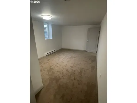 144 SE 85th Avenue Portland OR 97216