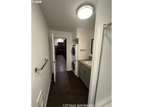 144 SE 85th Avenue Portland OR 97216