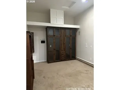 144 SE 85th Avenue Portland OR 97216