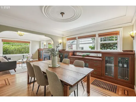 4324 SE 28th Avenue Portland OR 97202
