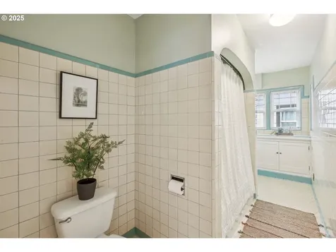 4324 SE 28th Avenue Portland OR 97202