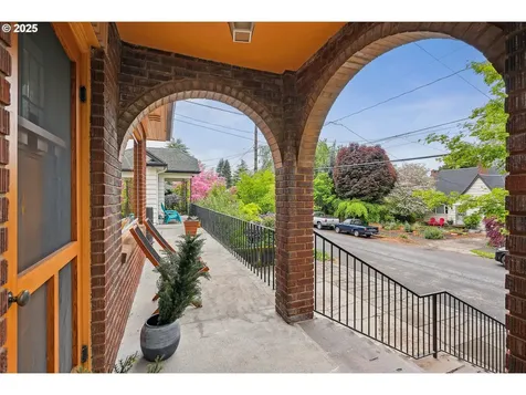 4324 SE 28th Avenue Portland OR 97202