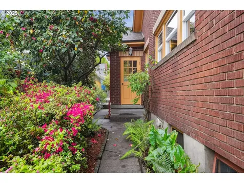 4324 SE 28th Avenue Portland OR 97202