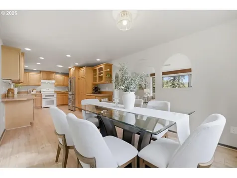 15010 Clackamas River Drive Oregon City OR 97045
