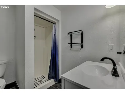 315 Kanuku Street SE Salem OR 97306