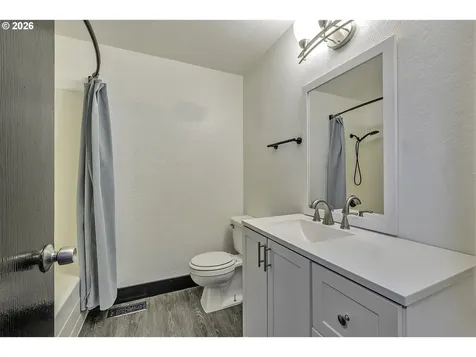 315 Kanuku Street SE Salem OR 97306