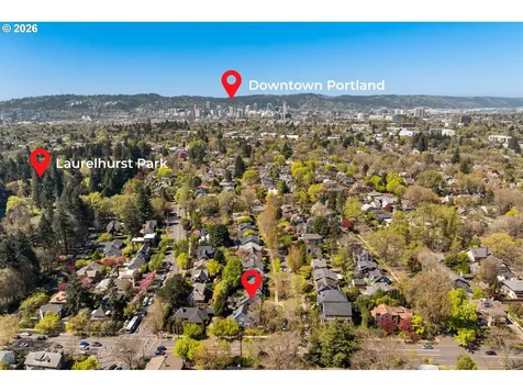 3826 NE Couch Street Portland OR 97232