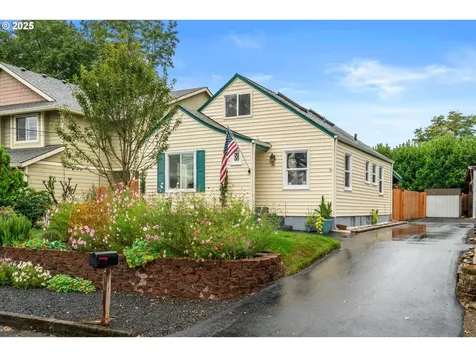 741 SE Tampa Street Camas WA 98607
