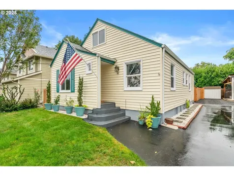 741 SE Tampa Street Camas WA 98607