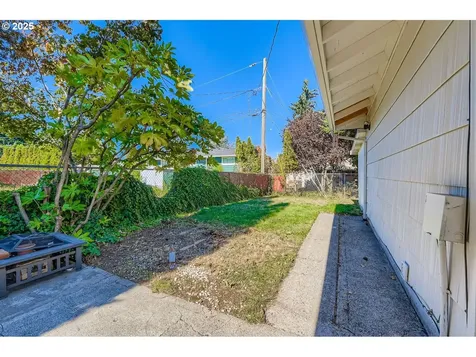 3445 SE 170th Avenue Portland OR 97236