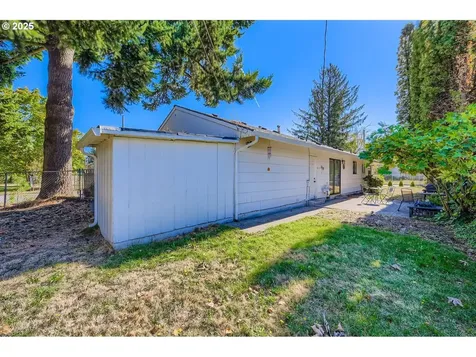 3445 SE 170th Avenue Portland OR 97236